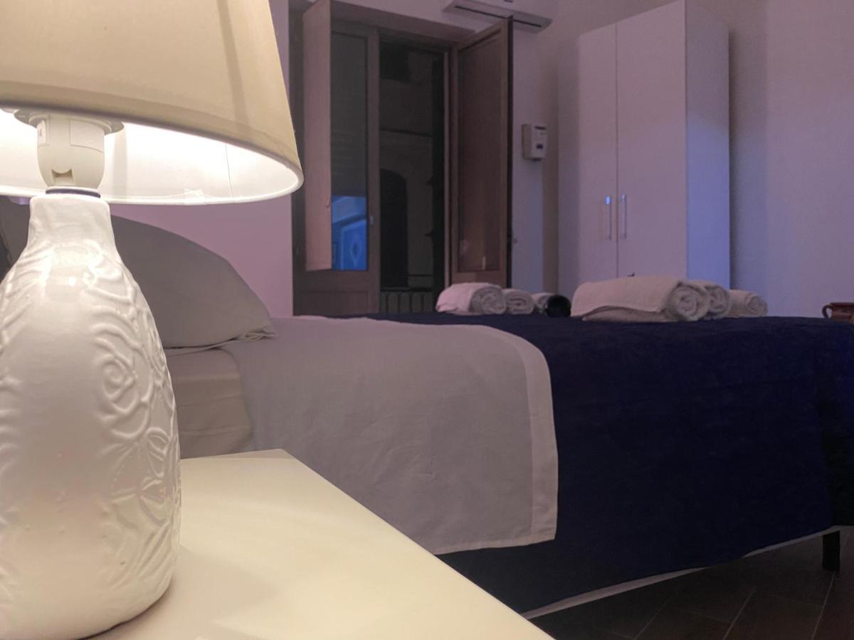 Luna Blu Apartment Палермо Екстер'єр фото