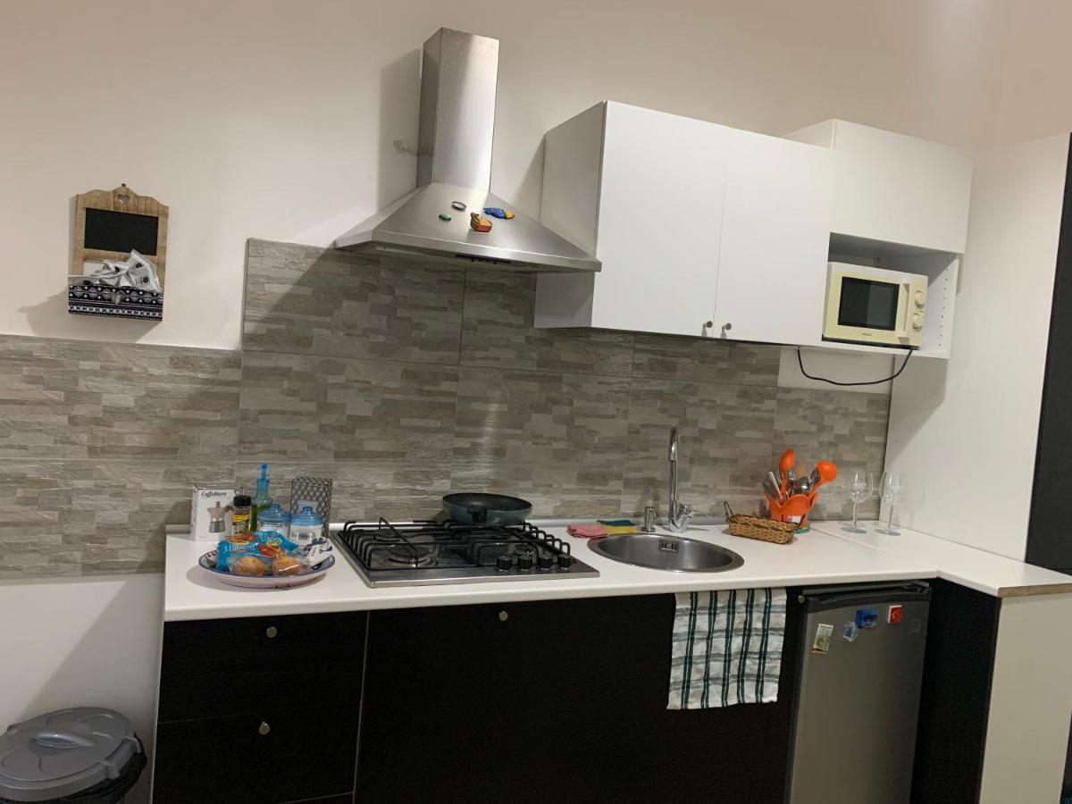 Luna Blu Apartment Палермо Екстер'єр фото