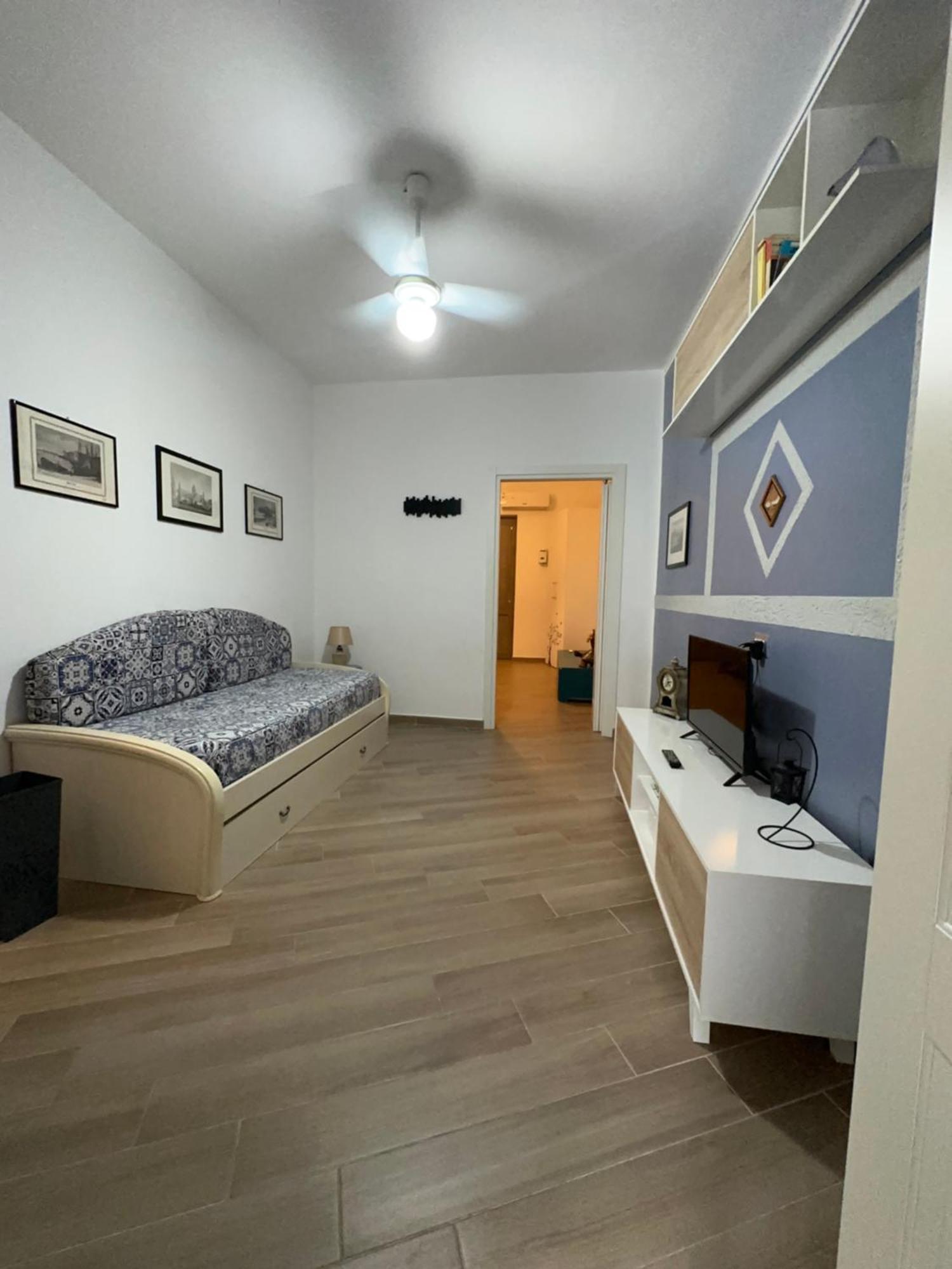 Luna Blu Apartment Палермо Екстер'єр фото