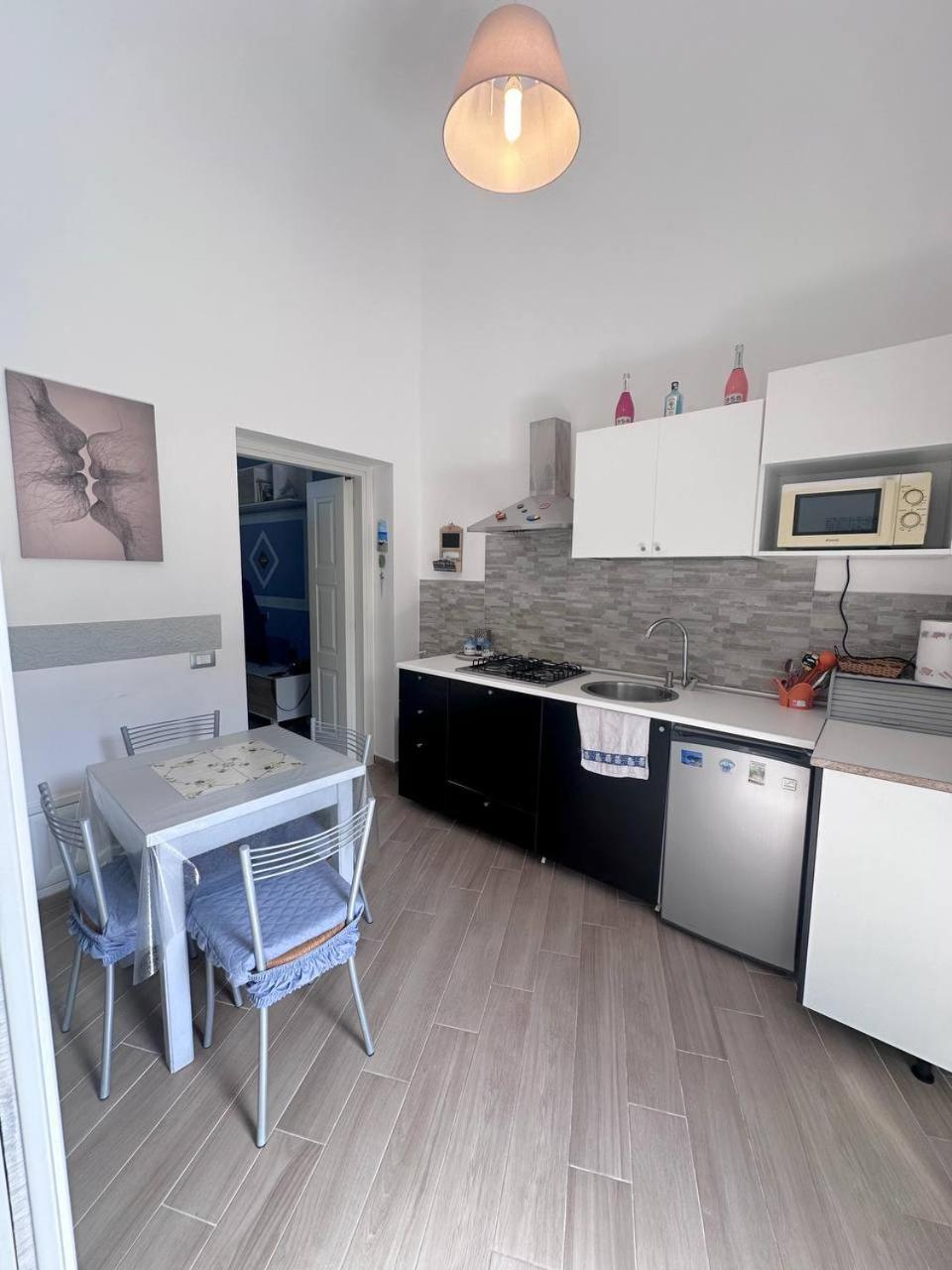 Luna Blu Apartment Палермо Екстер'єр фото